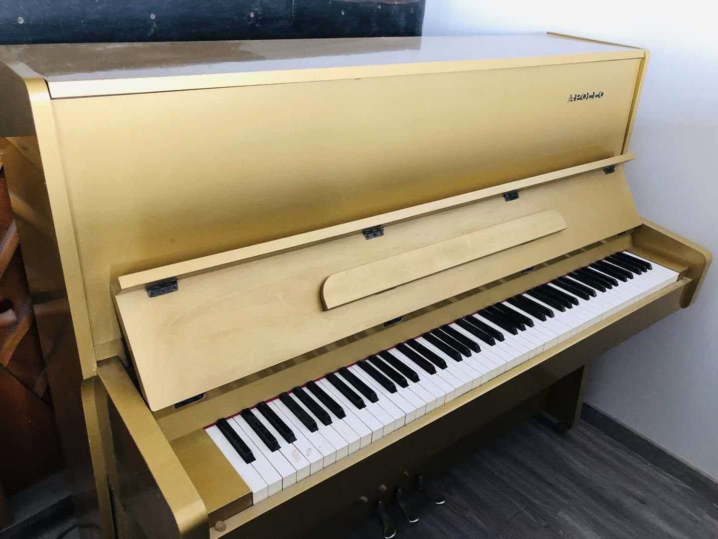 Private custom piano Japan original imported Apollo gold appearance piano vertical piano test piano