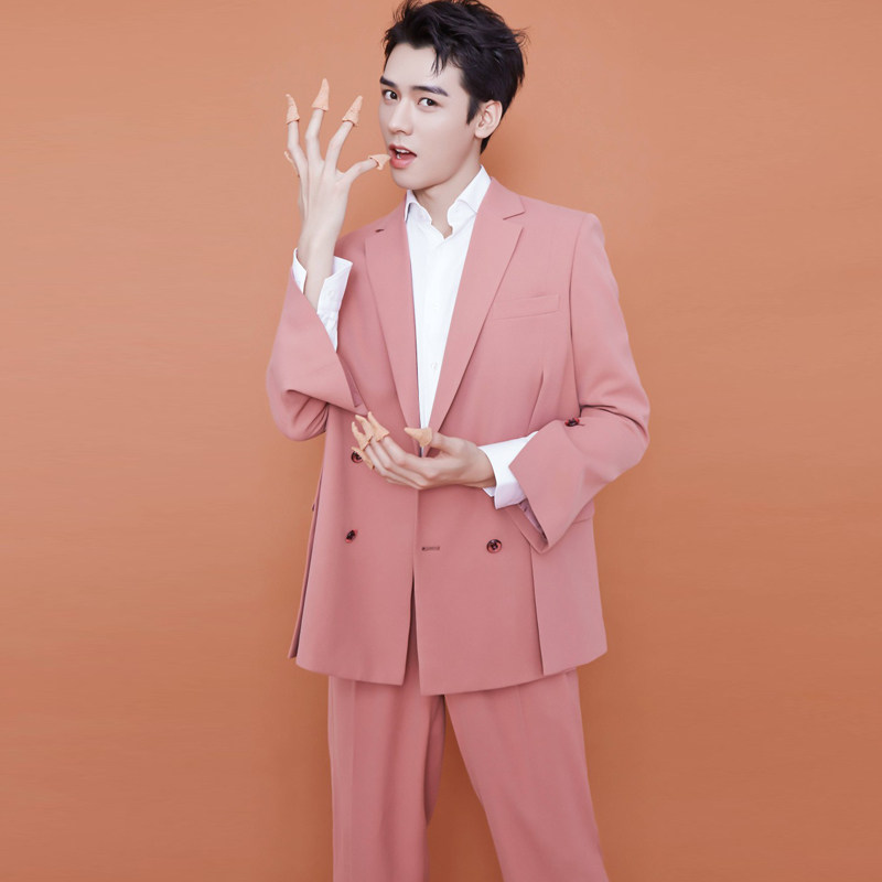 Gong Jun star net red with pink loose catwalk neutral fashion art examination double-breasted men's suit suit 1052