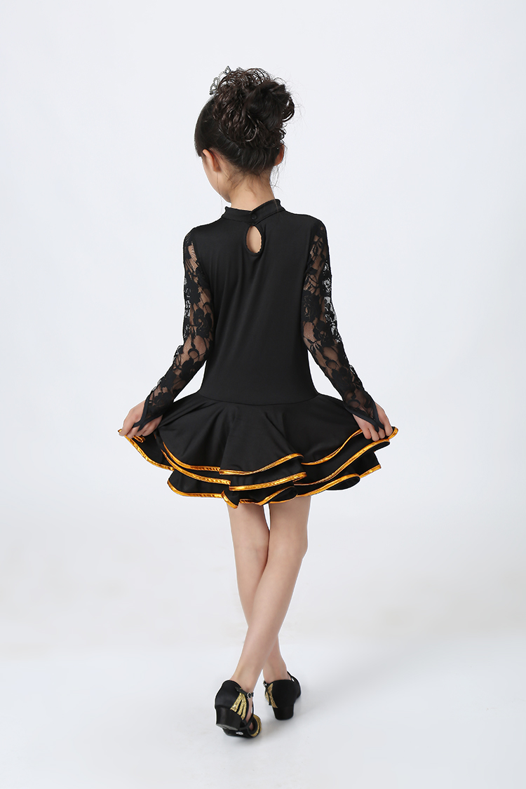 小女生换衣服女生换衣服初中女生换衣服- 中华