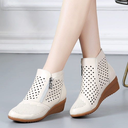 Белые комфортные туфли для матери, летние сапоги, мягкая подошва, из натуральной кожи