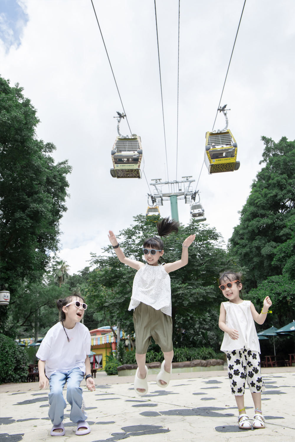 Guangzhou Changlong Wildlife Park followed by a parent-child photo photographer Brigade for Children's Tourism Write True-Taobao
