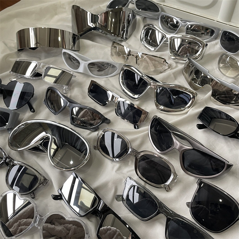 Outdoor Cycling Metallic Mercury Protective Sunglasses for Women with Square and Round Faces, Slimming Sports Mountaineering and Skiing Sunglasses Outdoor Cycling Metallic Mercury Protective Sunglasses for Women with Square and Round Faces, Slimming Sports Mountaineering and Skiing Sunglasses
