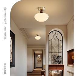 Vintage-Style Hallway Entrance Balcony Ceiling Light, Retro Cream-Style Solid Wood Glass Corridor Cloakroom Ambient Light
