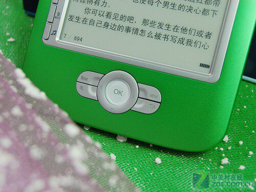 Little Qiaoxuan, прослушивая оценку обзора электрической бумаги Hanwang F10