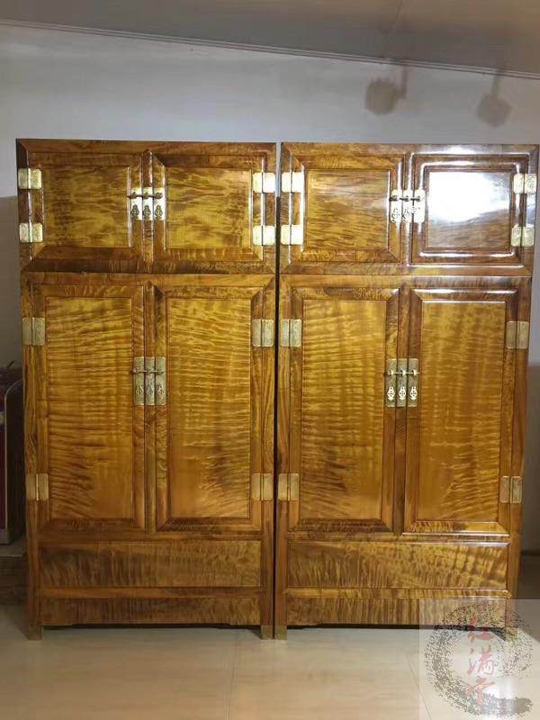 Jinsi Nanmu wardrobe small leaf Zhennan solid wood wardrobe top box cabinet plain Ming and Qing classical new Chinese wardrobe