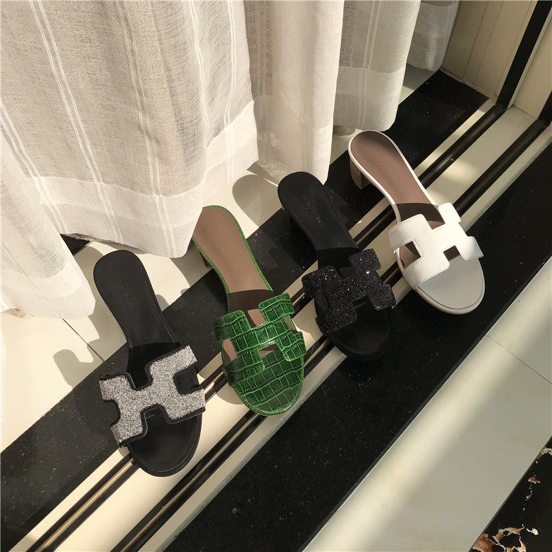 High-heeled slippers women wear 2022 new summer net red sandals leather beach with thick-heeled rhinestone sandals