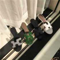 High-heeled slippers women wear 2022 new summer net red sandals leather beach with thick-heeled rhinestone sandals