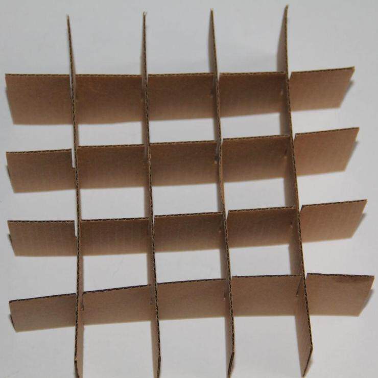 25 holes silkworms Cocoon The Cocoon is more beautiful with a lattice pane cluster of silkworm tool knots.