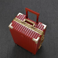 С разделителями, красный, матовый, материал