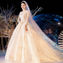 Main light wedding dress 2021 new temperament bride luxury big tail princess long-sleeved simple atmosphere French thin women