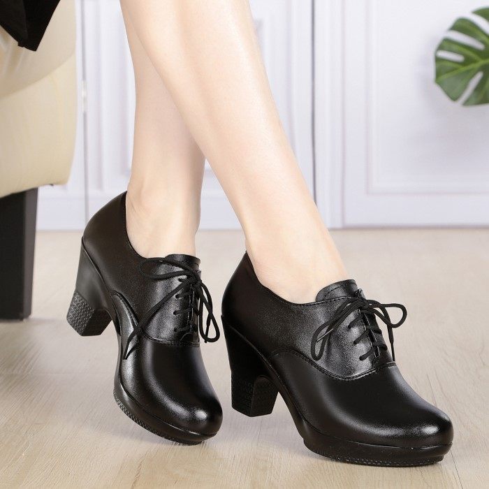Leather dance shoes high-heeled dance shoes four seasons shoes square dance shoes ballroom dance middle heel winter spring and autumn sailor dancer
