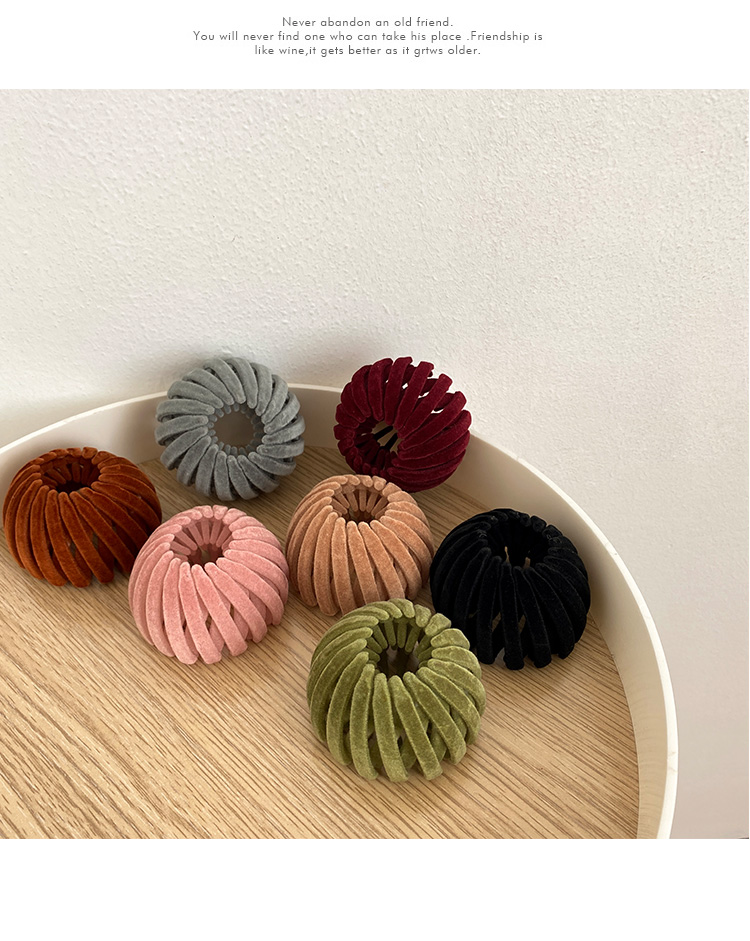 Cute Solid Color Cloth Hair Clip 1 Piece display picture 2