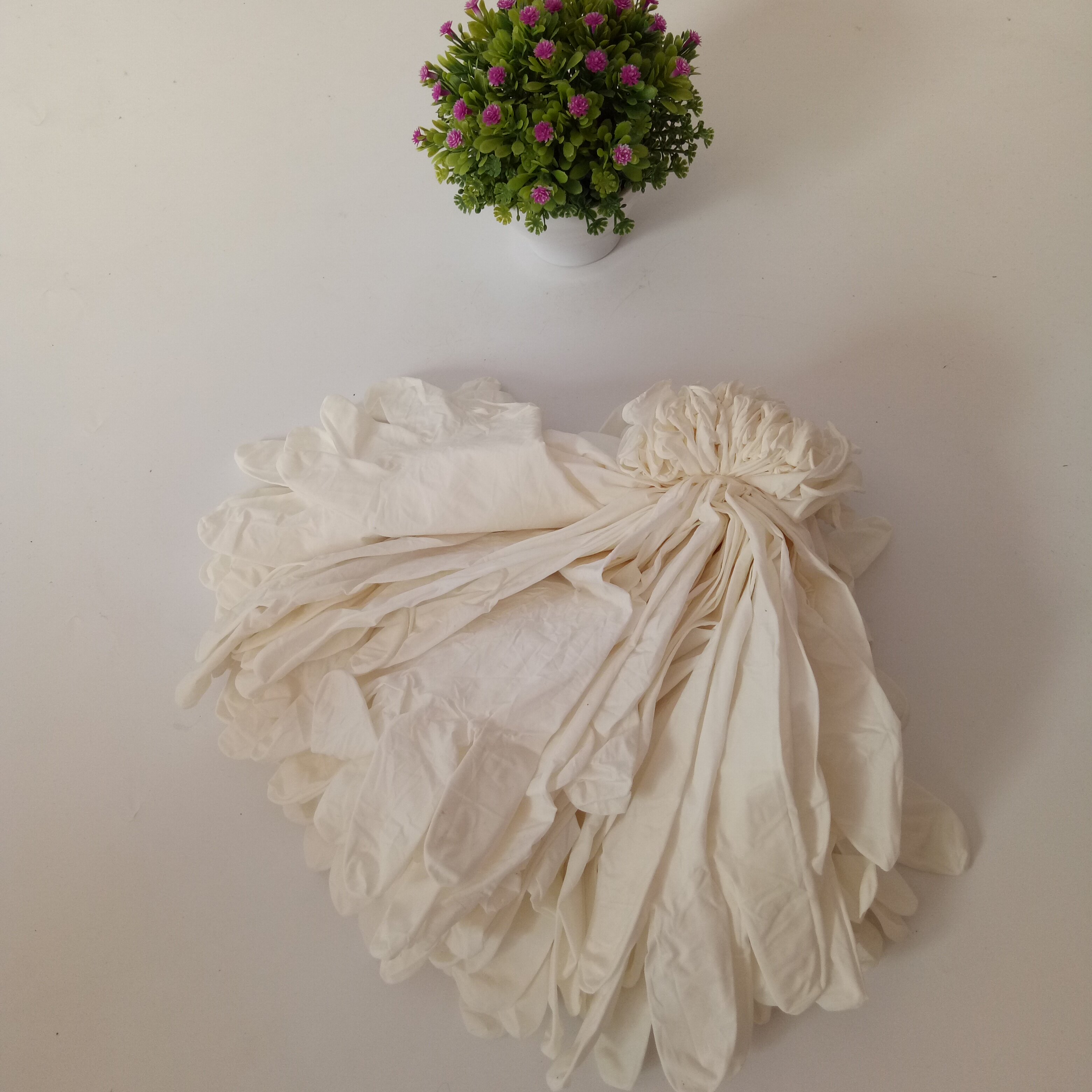 50 pairs of disposable latex gloves large, medium and small white thick household oil-resistant gloves food factory special gloves