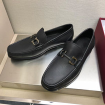 European station popular mens shoes youth casual shoes b home quality mens set feet breathable Korean version buckle one-slip leather shoes