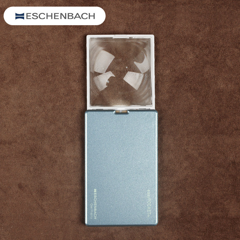 Special cabinet Germany Made Iview Po 4 times with lamp LED lamp Magnifier Card Sheet Portable Fold Enlarged Mirror