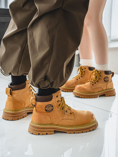 Martin Boots for Men, Winter Genuine Leather High-Top Shoes, British Style Height-Increasing Couple Boots, Yellow Boots with Fleece Lining, Outdoor Mid-Top Work Boots