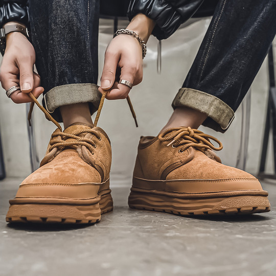 Men's Snow Boots, Northeast-Style Large Cotton Shoes, Cold-Resistant, Non-Slip, Thick-Soled Genuine Leather Cotton Boots, Winter Fleece-Lined, Thickened, Warm Loafers