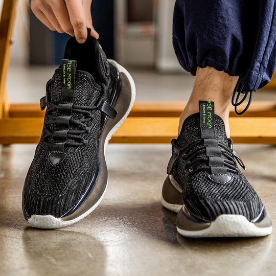 Men's Summer Sneakers with Mesh, Breathable, Casual Running Shoes, Non-Slip, Lightweight Fly-Knit Shoes for Students, New Dad Shoes