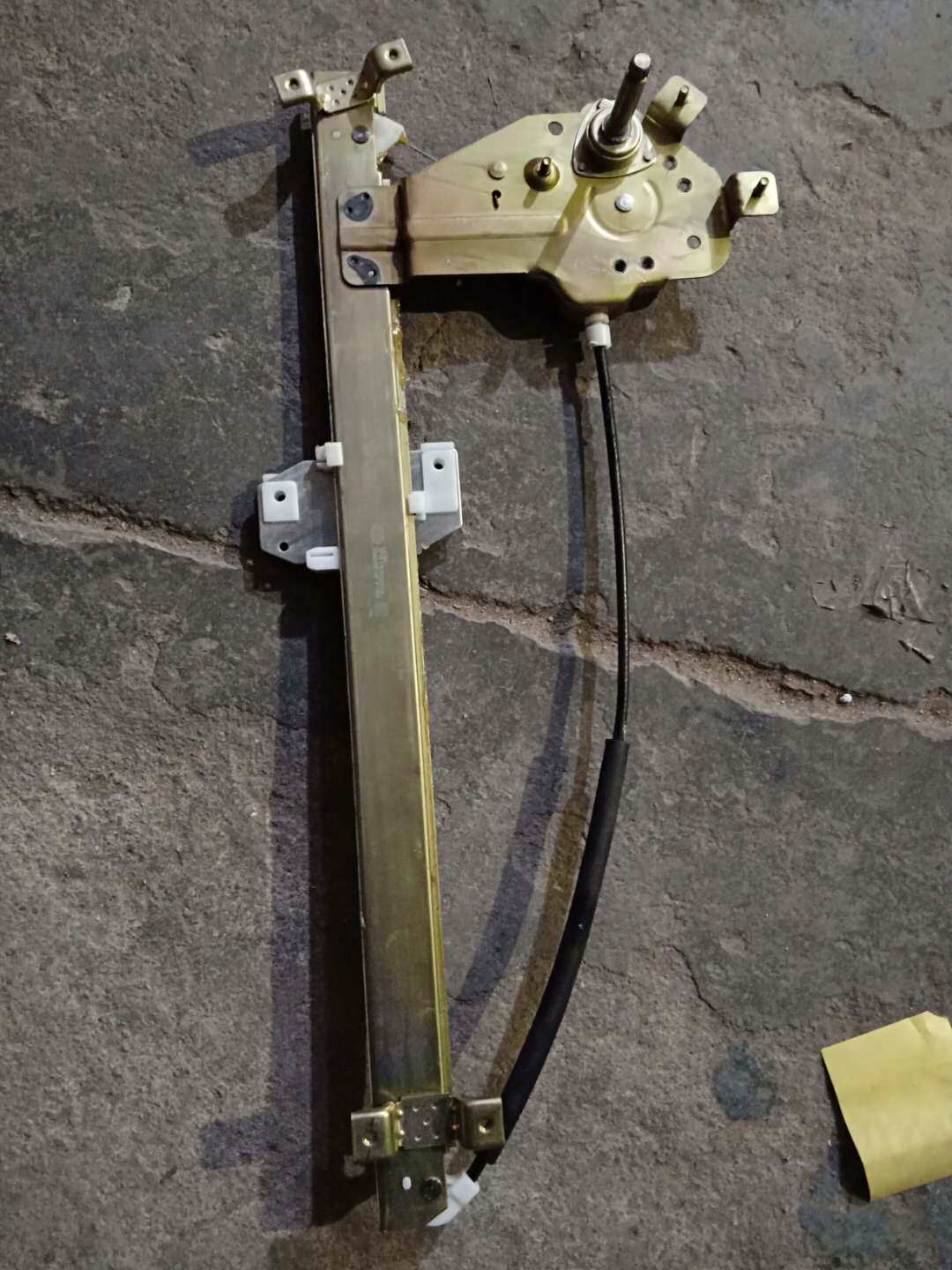 FAW Qingdao New Dawei Sailong 10 New Hummer Aowei Hummer glass lifter