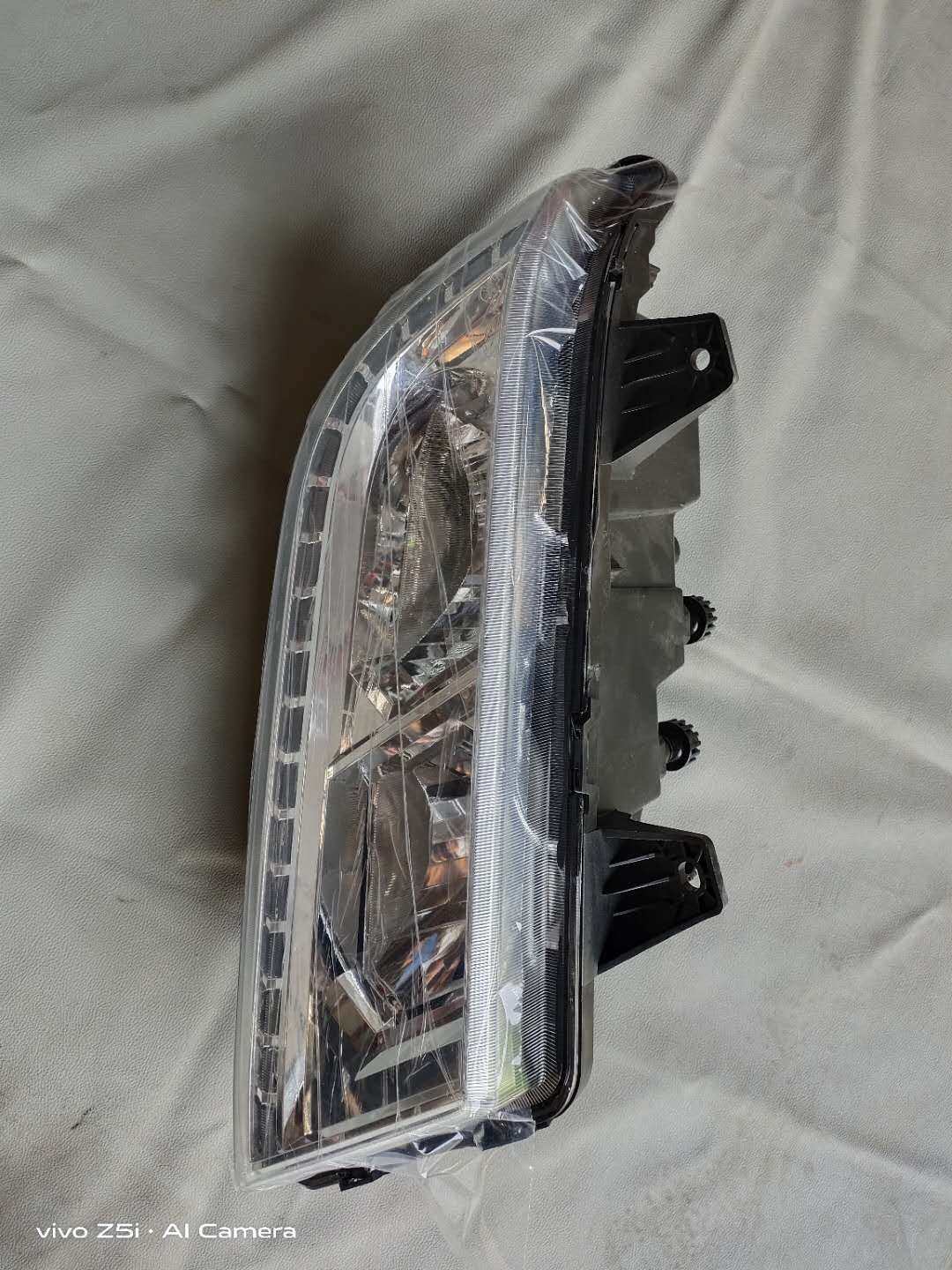 FAW Qingdao Emancipation Dragon VH2 0 Humvee V2 0LED Headlamp Living-room Lamp Lighting Lamps Assembly Original Factory Fitting Accessories