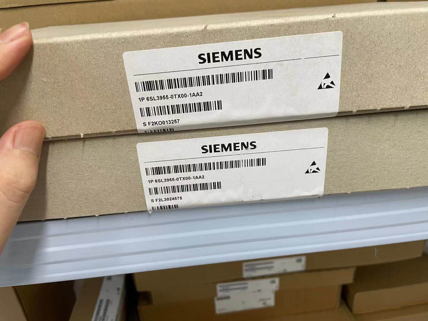 Siemens 6SL3955-0TX00-1AA2