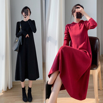Temperament Name Yuanyuan Spring Autumn Winter 2022 New Pregnancy Woman Dress Knit Dress Red with hat loose to hit bottom fur dress