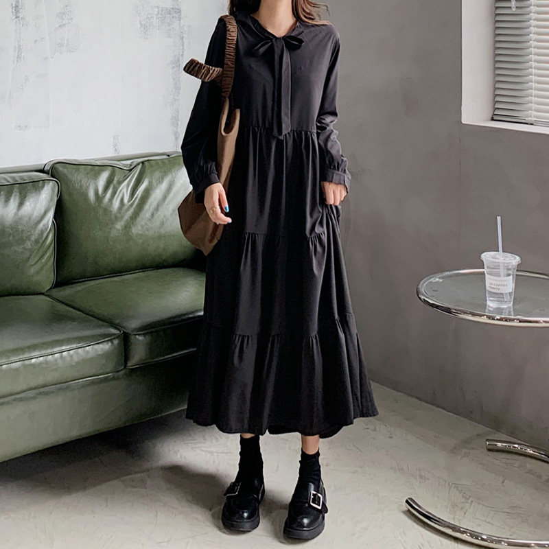 2022 maternity dress spring dress mid-length version retro large size loose Hepburn little black dress spring tide mom outer wear