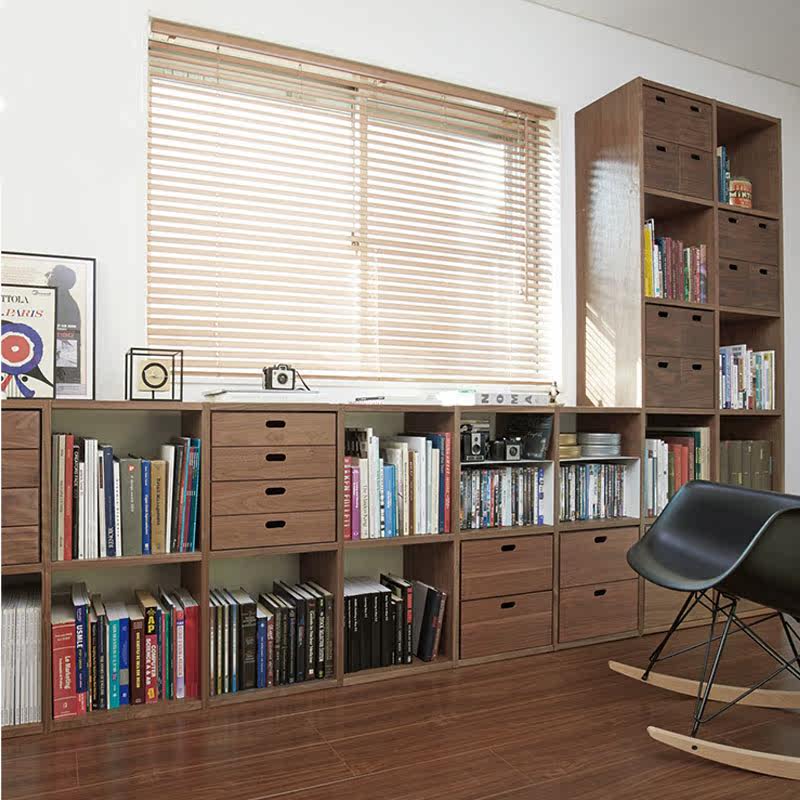 Japanese-style free combination bookshelf floor-to-ceiling children's living room simple storage solid wood lattice storage bedroom low bookcase
