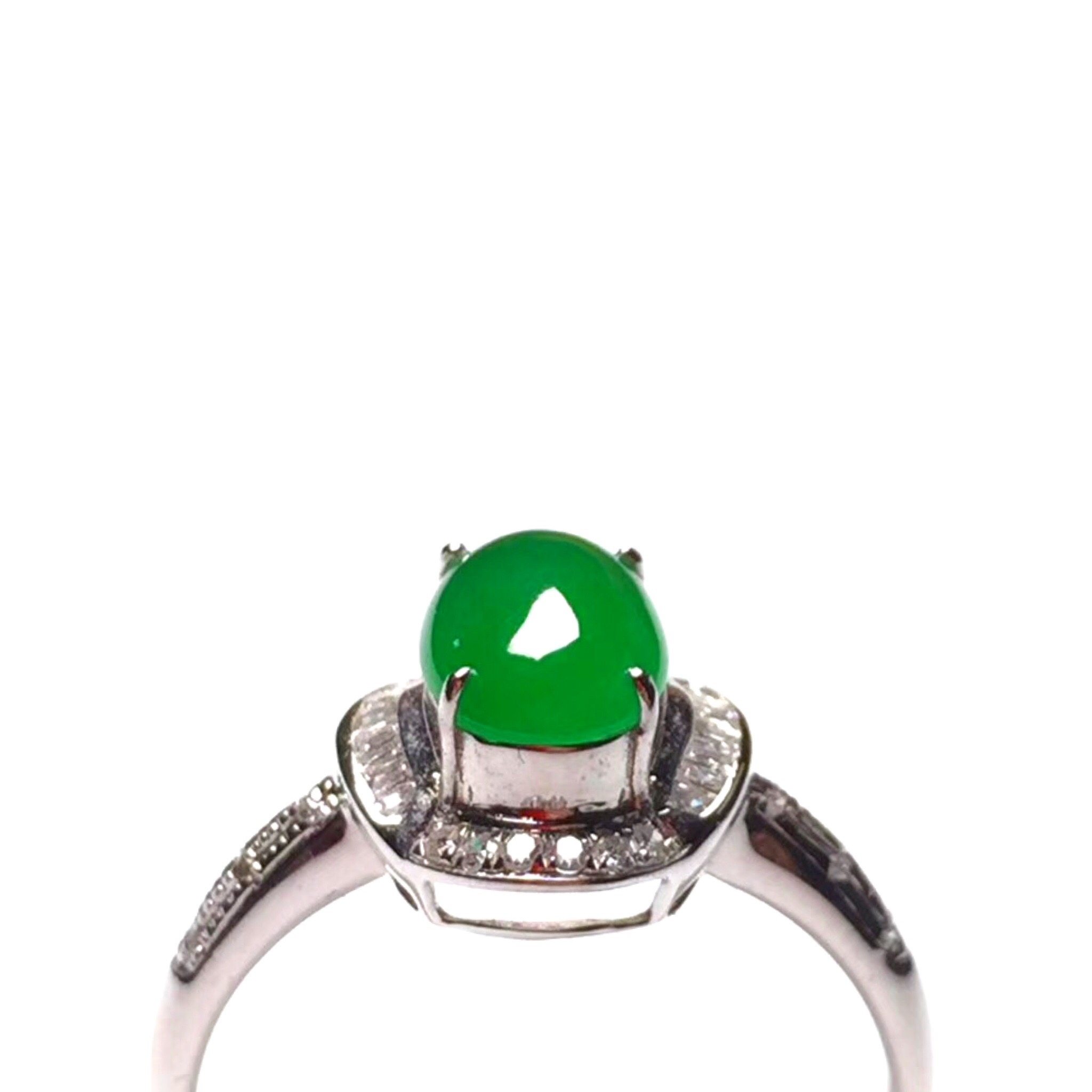 Emerald Live Ring Yang Green Pendant Bracelet Earrings Fluorescent Buddha Guanyin Jieyang Myanmar Bag Return Jade