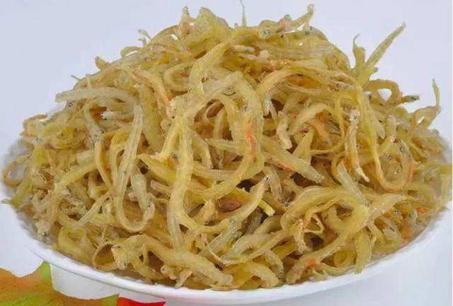 Lianyungang sea taste light dry yellow small silver fish dry bagels (buy two bags only)