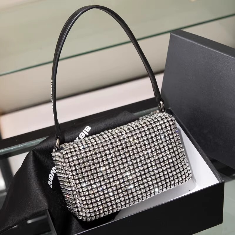 Shandawang Rhinestone Bag 2025 New Full Diamond Bag Handbag Evening Clutch Bag Single Shoulder Crossbody Underarm Bag Shandawang Rhinestone Bag 2025 New Full Diamond Bag Handbag Evening Clutch Bag Single Shoulder Crossbody Underarm Bag