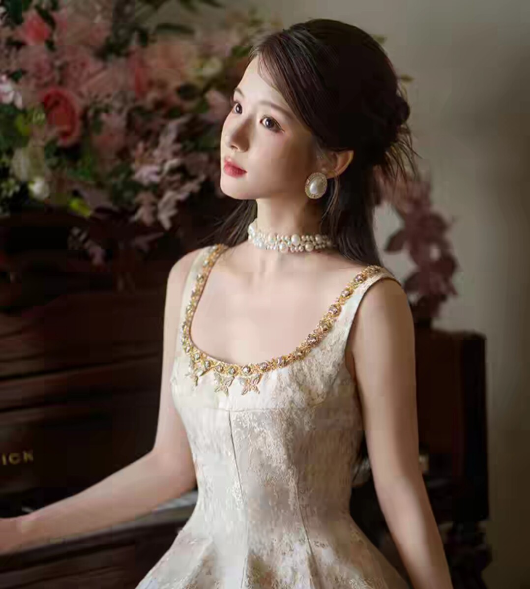 萌栗礼服 租赁定制