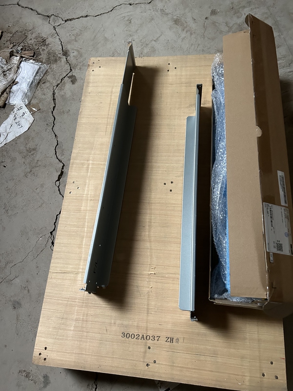 Huawei Universal L-Shaped Rail 3U 4U 5U 6U 8U 10U 12U 16U Rack-Mounted Equipment Rail Bracket