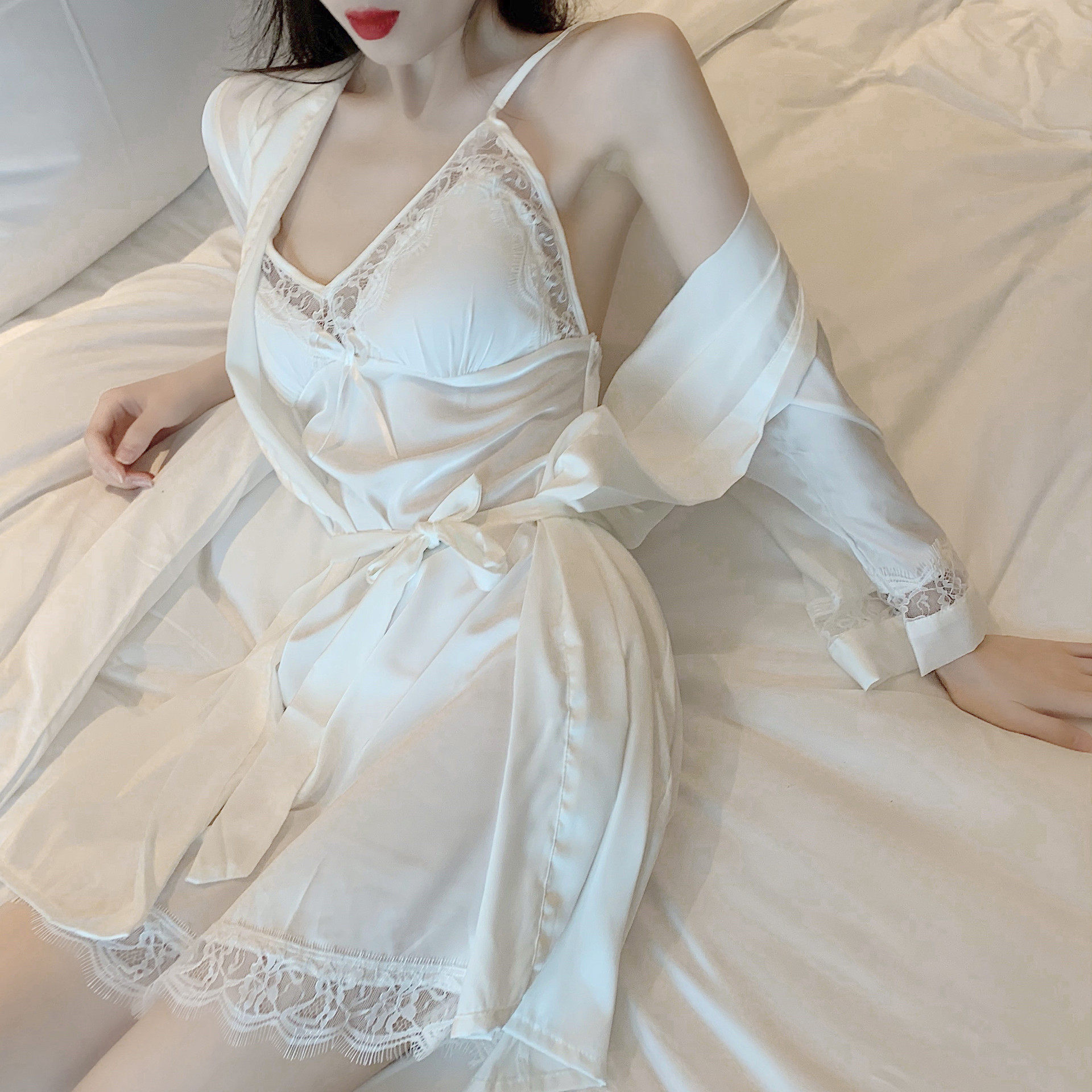 Pajamas women's thin V-neck sexy lace suspender dress nightgown two-piece silk white French romantic nightdress IB