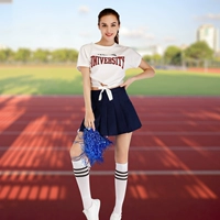 Белая синяя юбка, носки