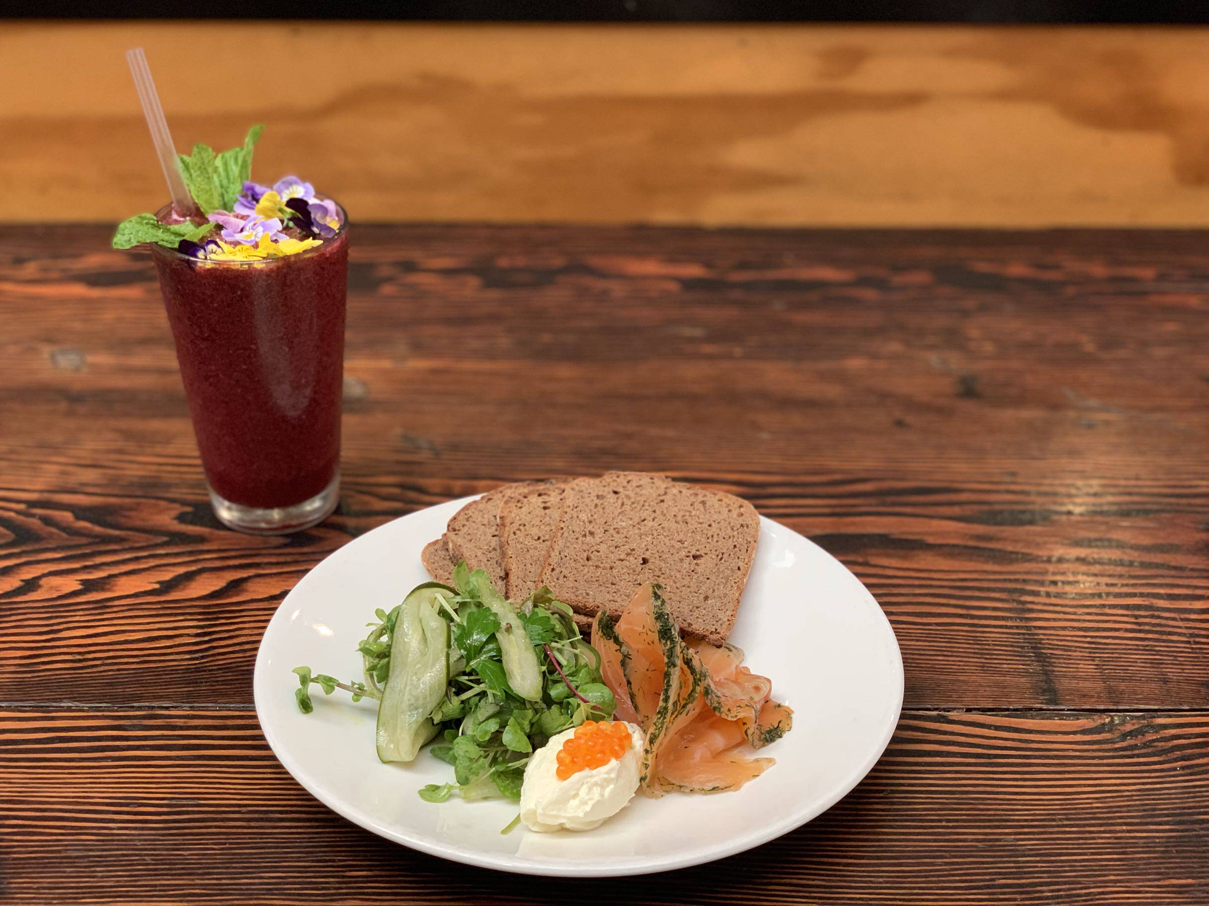 The price difference hyperlink does not ship a single shot