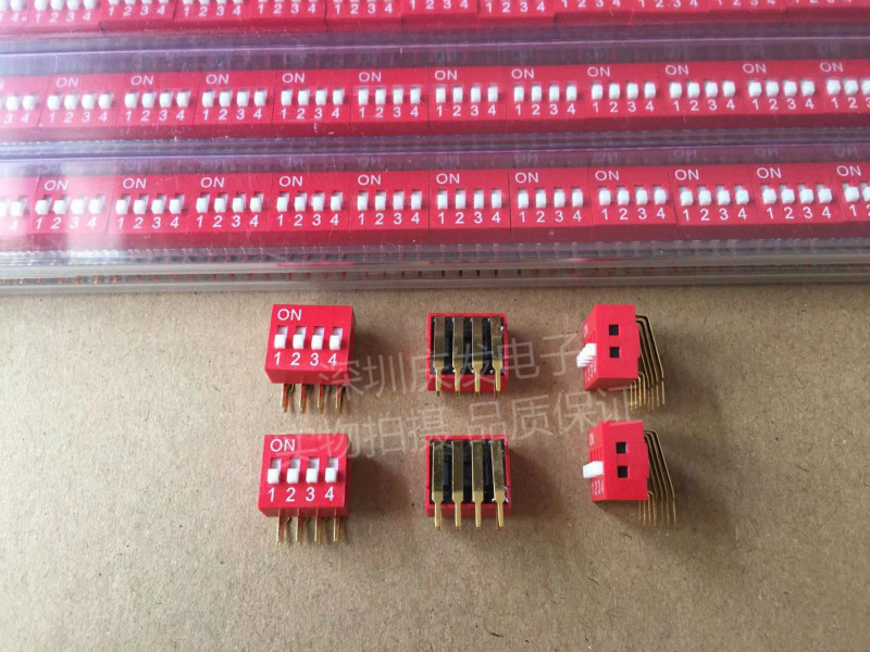 High-quality DA-04 dial switch 4-bit 2.54mm pitch 4P code Side bend feet Gold-plated feet