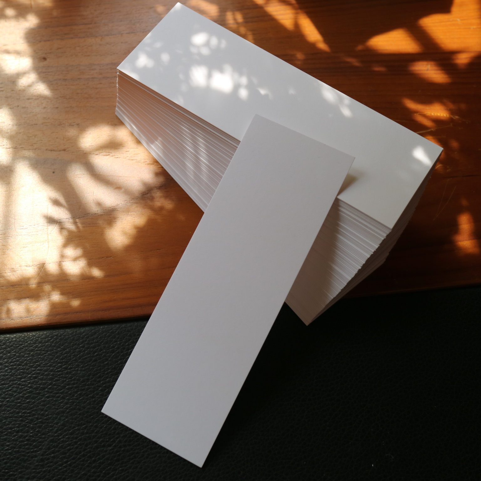 Special price bookmarking card Dutch white Cardigy dyeing card hand-painted rubber stamp 100 sheets