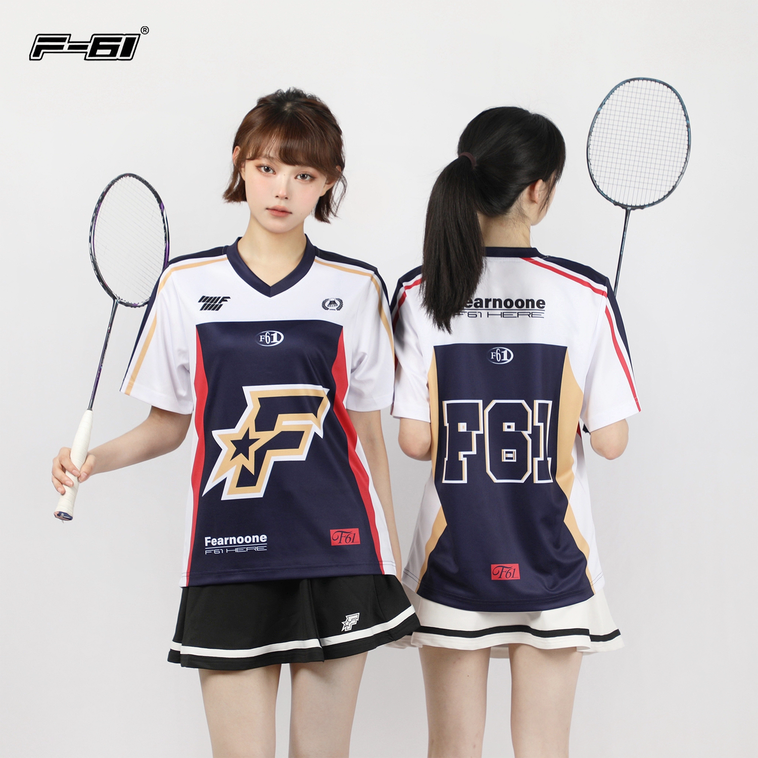 เสื้อแบดมินตัน F61 สไตล์ย้อนยุคแบบอเมริกัน สีน้ำเงิน สำหรับทั้งชายและหญิง ผ้าซึมเหงื่อ แห้งเร็ว ระบายอากาศได้ดี เสื้อยืดแขนสั้นสำหรับคู่รัก