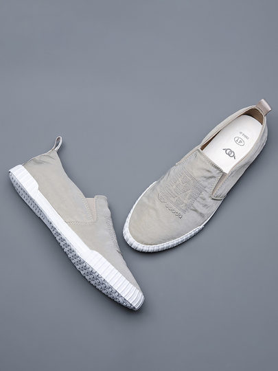 Old Beijing canvas shoes men's spring new breathable slip-on lazy shoes men's casual soft-soled driving shoes