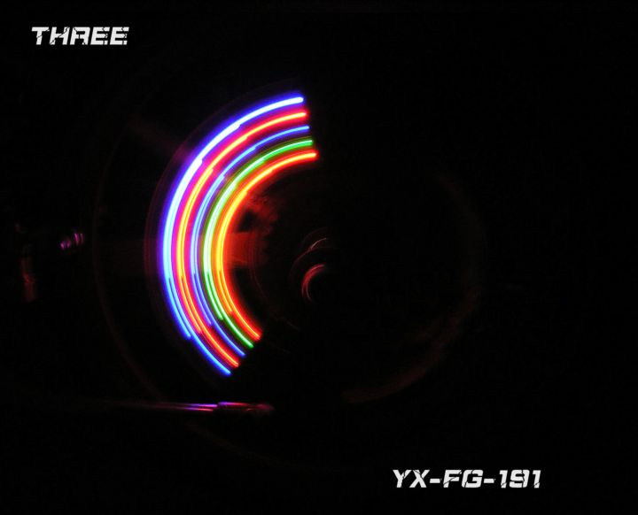 Lumière vélo - feux de Valve - Ref 2399828 Image 11