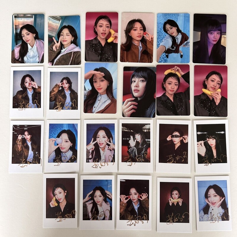 Official Card, Non-Self-Printed Huang Tingting Collaboration Photo Card, Small Card, Polaroid Small Card, Selfie Small Card, Huang Tingting Small Card Merchandise Official Card, Non-Self-Printed Huang Tingting Collaboration Photo Card, Small Card, Polaroid Small Card, Selfie Small Card, Huang Tingting Small Card Merchandise