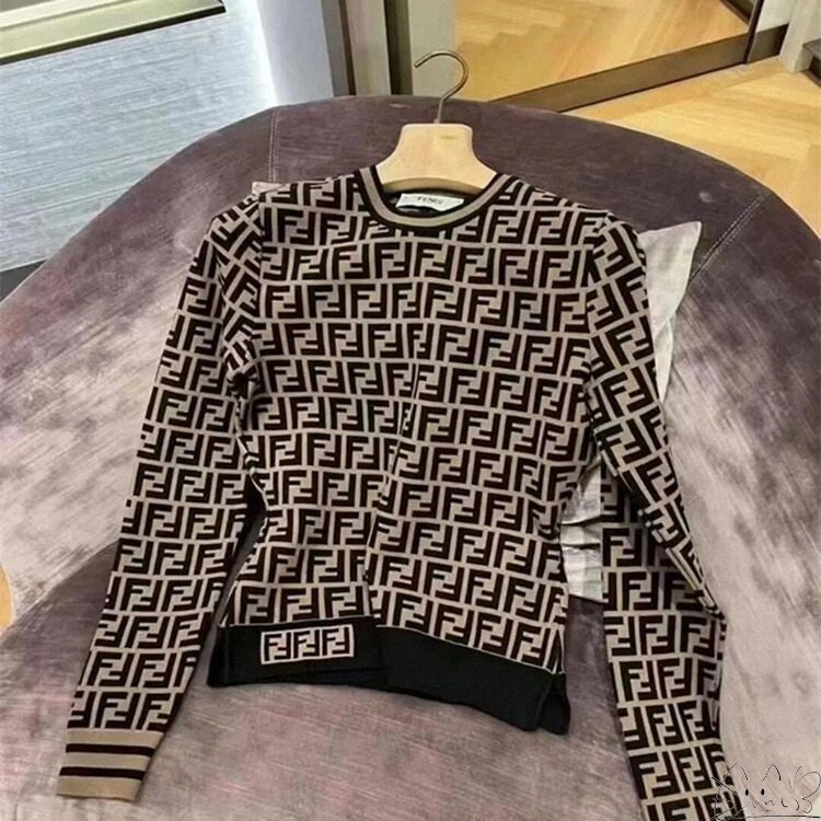 Fendi/Fendi New Classic Monogram Double Ff Letter Full-Print Striped Color-Block Knit Sweater for Men and Women Fendi/Fendi New Classic Monogram Double Ff Letter Full-Print Striped Color-Block Knit Sweater for Men and Women