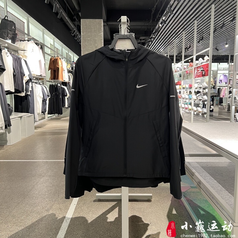Nike Men's Jacket 2025 Summer Thin Woven Sun Protection Clothing Quick-Drying Breathable Hooded Sports Jacket Dd4747-010
