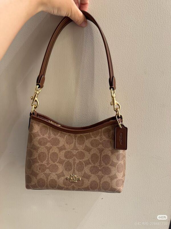 Happy Baby Direct Shipping from the Usa Coach April New Laurel Single Shoulder Crossbody Women's Bag