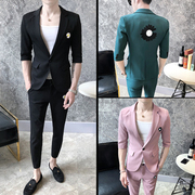 Suit phù hợp với những người đàn ông Anh mỏng Hàn Quốc phiên bản đẹp trai tay áo thêu in phù hợp với chú rể cưới hai mảnh bộ