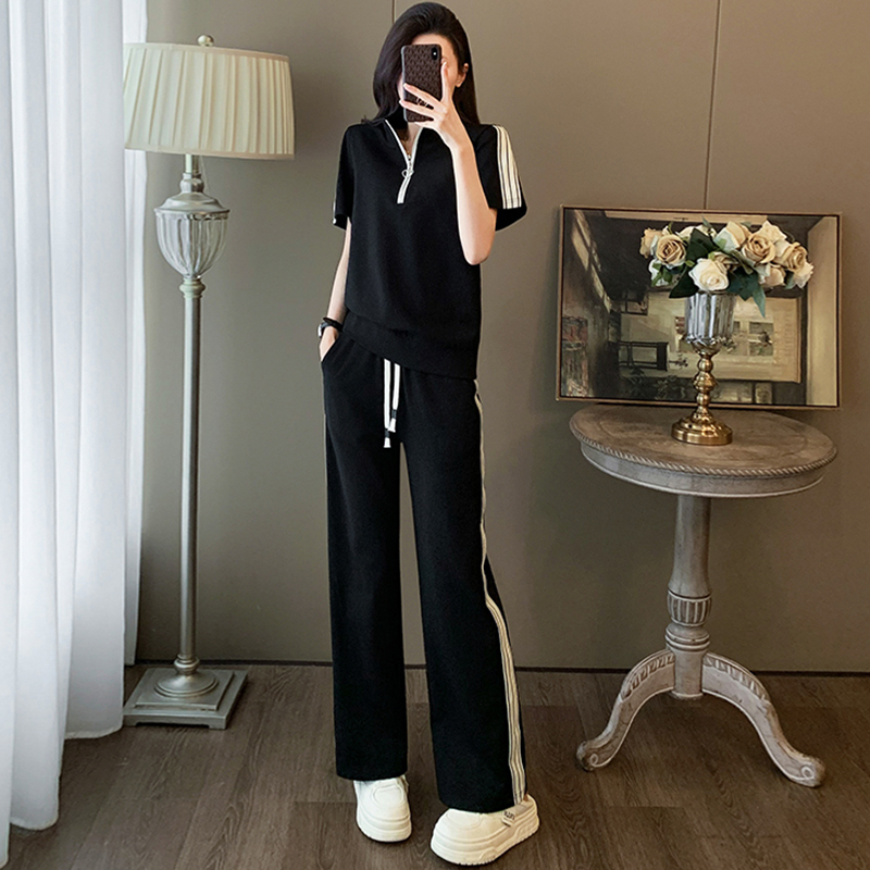 Summer 2026 New European Brand Casual Sportswear Set for Women, Cool Short-Sleeved Top and Wide-Leg Pants Two-Piece Set