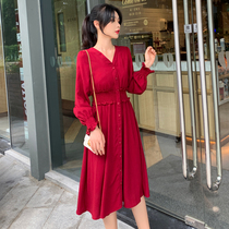 Europe station 2020 autumn new womens French retro dress V-neck temperament waist thin dress European goods tide
