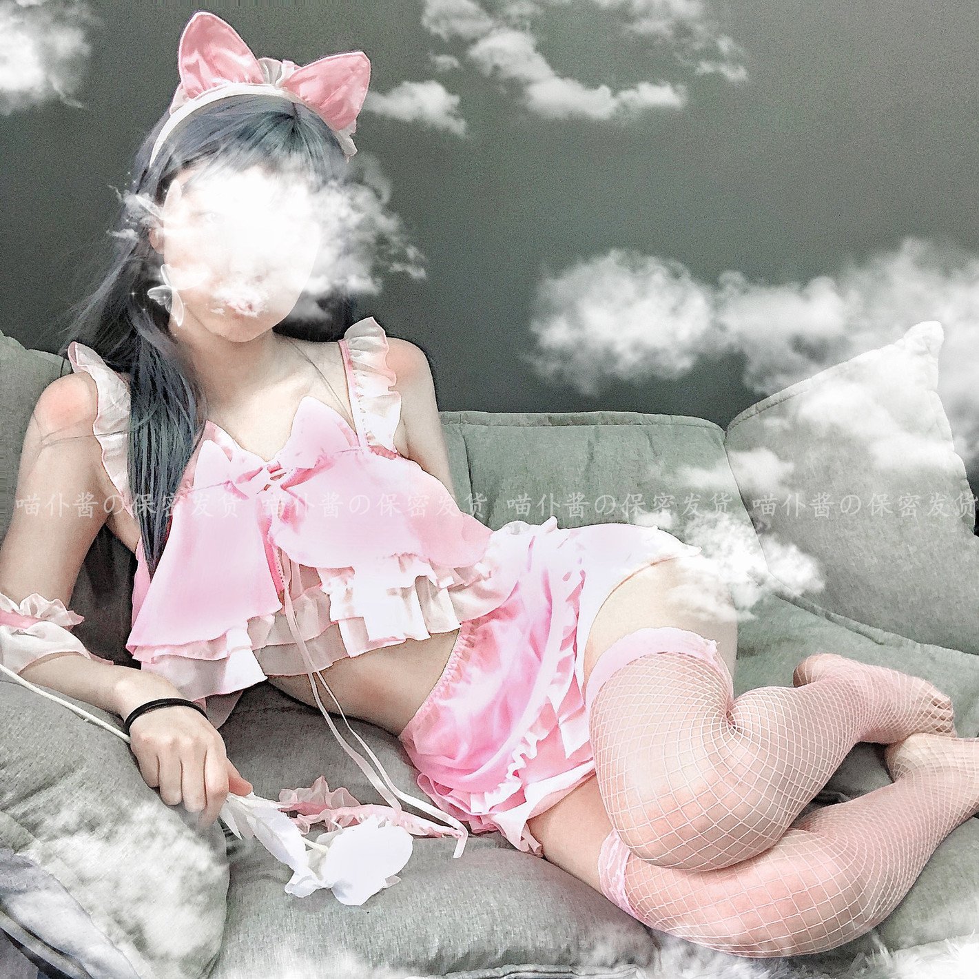 Playful cute lotus lace chipspinning kitten kitten sweet Japanese private room wrote little breast maid underwear