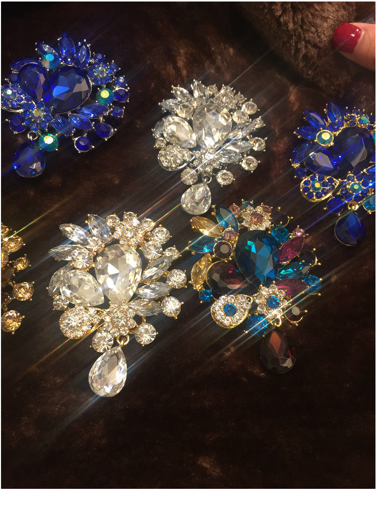 Broche femme en cristal autrichien - Ref 1174034 Image 13